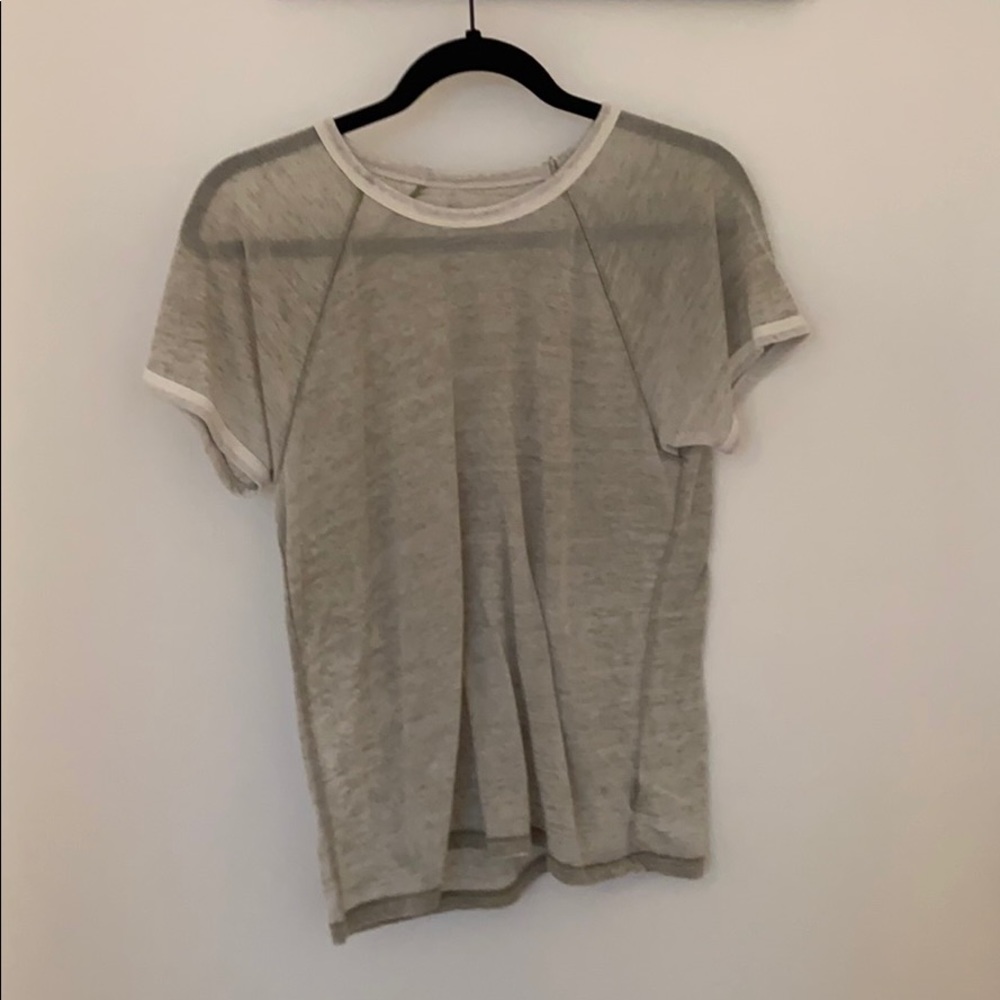 American Eagle tee